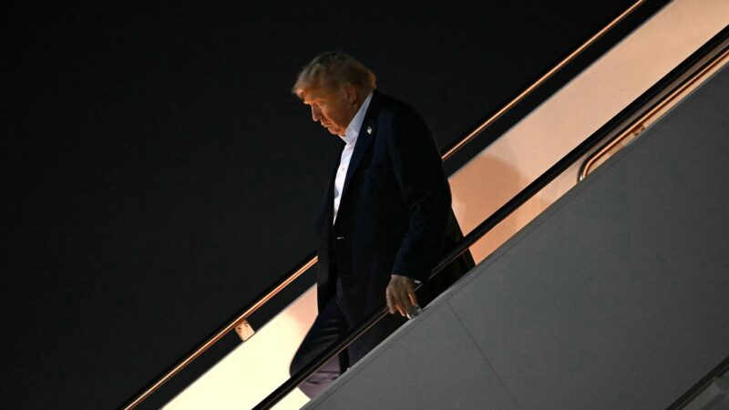 Trump Has No Cards
