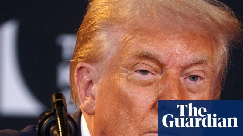 Trump revokes Biden order promoting competition in the US economy | Donald Trump
