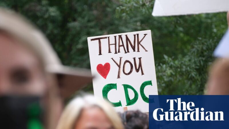 Trump news at a glance: CDC chief was fired for resisting vaccine changes that ‘flew in the face of science’ | Trump administration
