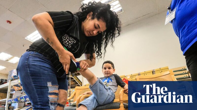 Parents in the US: how are tariffs affecting prices for back-to-school supplies? | Trump tariffs