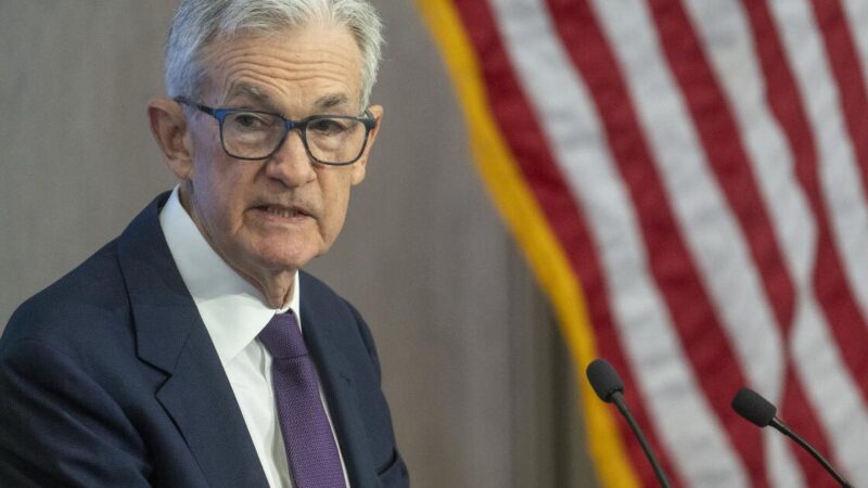 Hiltzik: Do you really want Trump directing monetary policy?