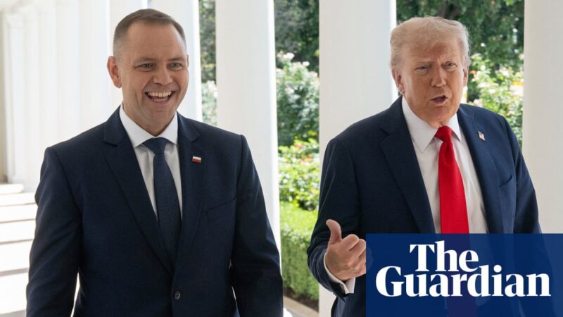 Trump pledges to ‘stand with Warsaw’ in meeting with Polish president | Poland