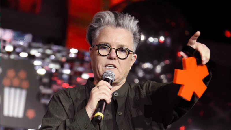 Trump renews threat against Rosie O’Donnell’s citizenship amid ongoing feud