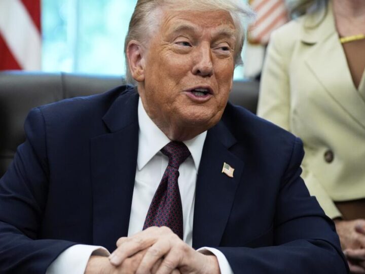 Trump files $15-billion defamation lawsuit against the New York Times