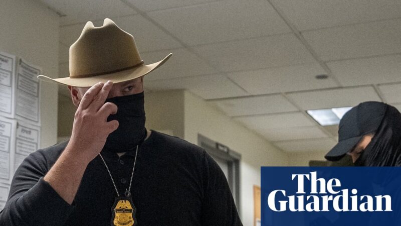 Trump to pay Ice and border agents amid shutdown as other federal workers go unpaid | US federal government shutdown 2025