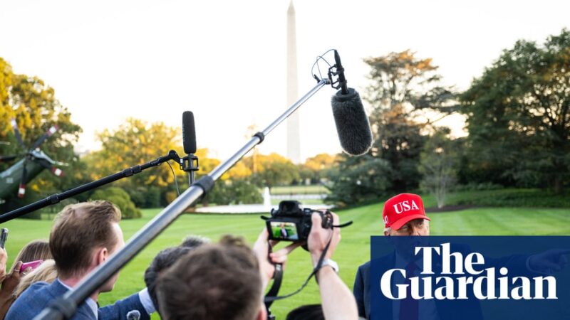Trump news at a glance: Democrats say administration refusing shutdown talks as president repeats threat of firings | Trump administration