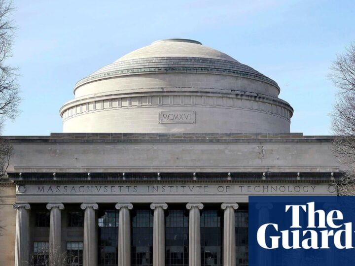 Trump offers top universities funds if they boost conservative ideas | Donald Trump
