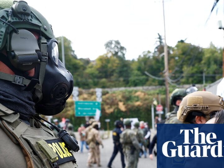 Judge blocks Trump administration from deploying national guard to Portland | Oregon