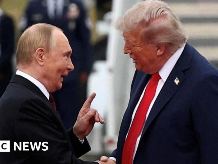 Plans for Trump-Putin meeting shelved days after Budapest talks proposed