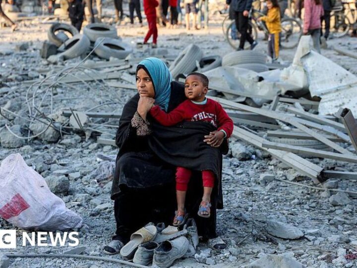 Shock in Gaza as Trump appears to welcome Hamas response to US peace plan