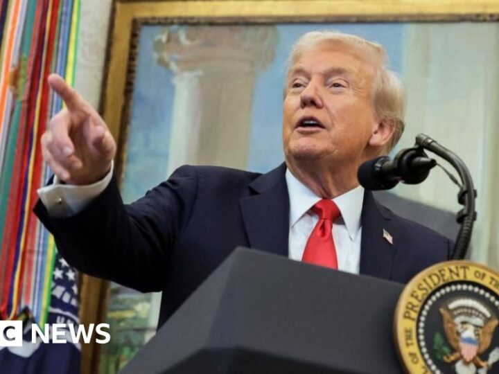 US to repatriate survivors of strike on ‘drug-carrying submarine’, Trump says