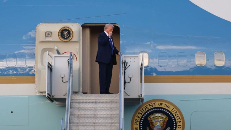 Secret Service finds suspicious hunting stand near Trump’s Air Force One
