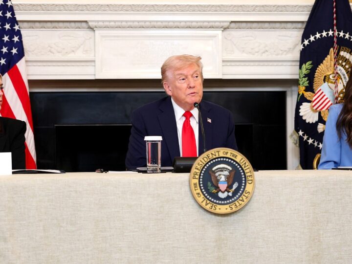 Trump hosts White House roundtable on homeland security task forces