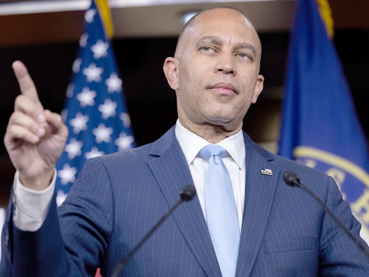 Jeffries spars with CBS over ‘rigged elections’ claims about Trump