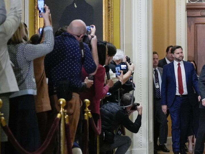 Judge extends order barring Trump administration from firing federal workers during shutdown