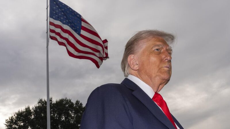 Trump says Chicago mayor, Illinois governor should be jailed