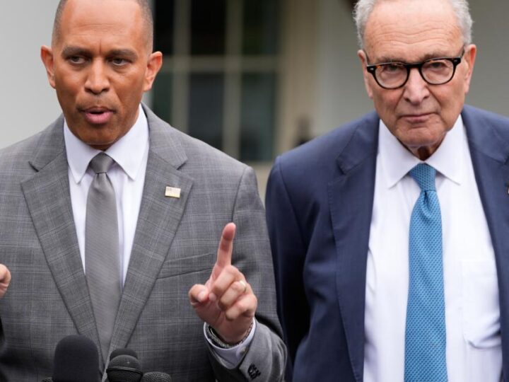 Contributor: Congress’ Democrats are wildly unprepared to face down Trump