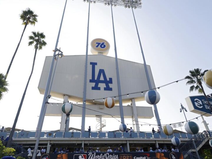 How Trump’s antagonism of Canada is affecting the World Series