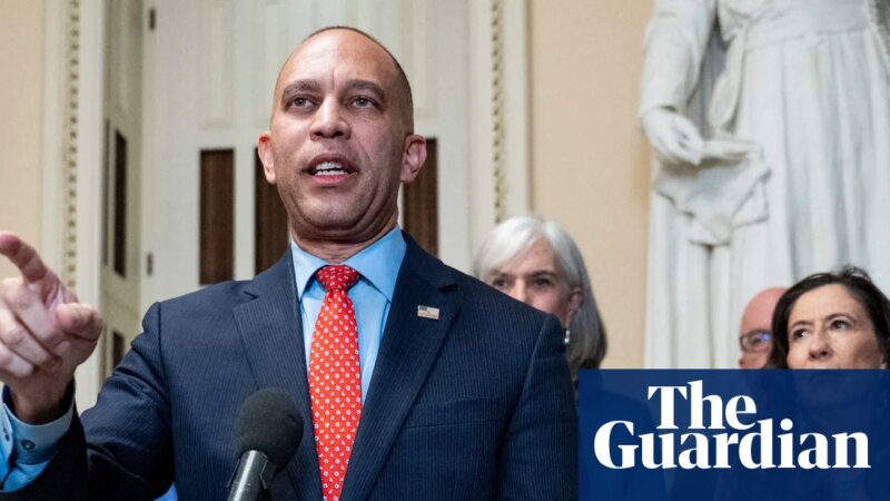 Trump news at a glance: Top House Democrats vow to oppose shutdown bill after splinter group disappoints | Trump administration