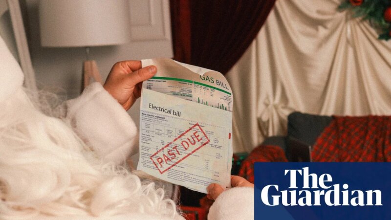 Amid ‘instability and fear’ in Trump’s economy, Americans are cutting holiday spending | US economy