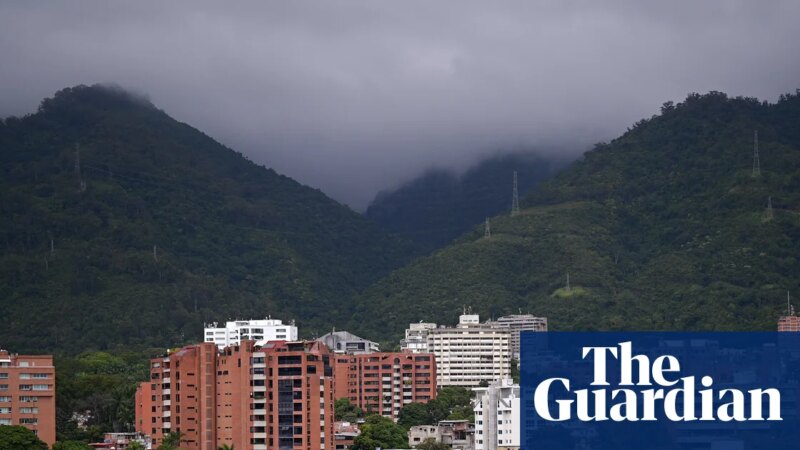 Donald Trump says airspace above and around Venezuela is closed | Venezuela