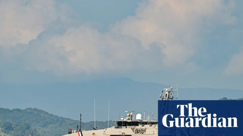 Trump’s Caribbean gamble edges Venezuela closer to conflict, ex-envoy warns | Venezuela