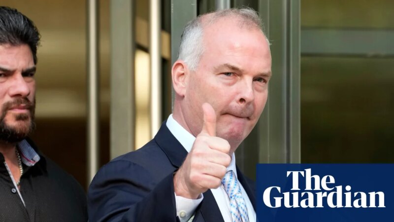 Trump pardons former New York cop convicted of helping Beijing harass Chinese expatriate | Donald Trump