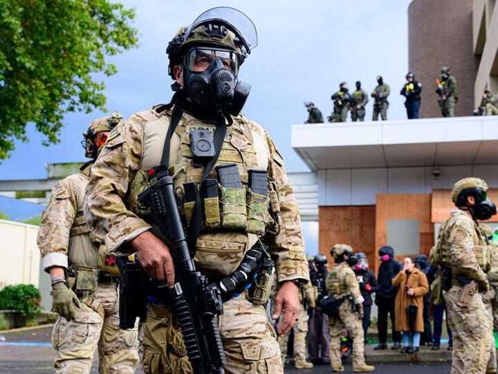 Judge extends order blocking Trump National Guard deployment to Portland