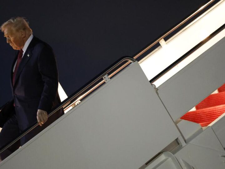 Is this the beginning of the end of the Trump era?