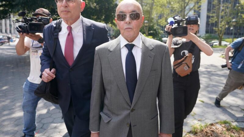 British billionaire Joe Lewis is pardoned by Trump for insider trading and conspiracy crimes