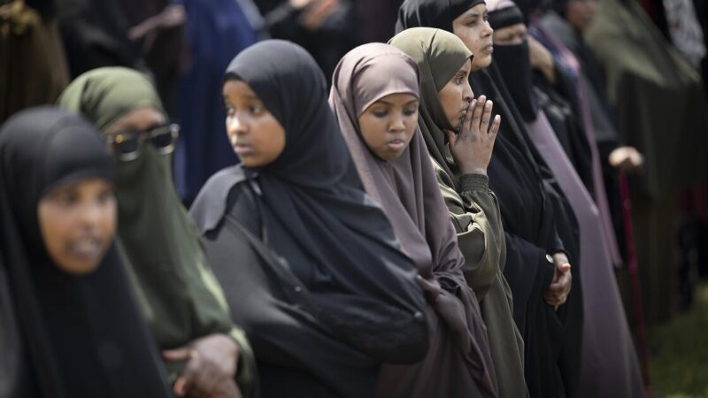 Trump pledge to end protections for Minnesota Somalis sparks fear, questions
