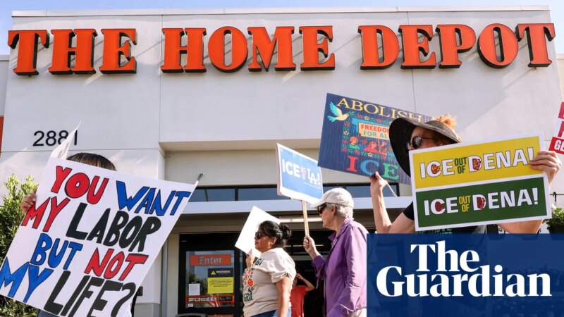 Merry boycotting: US shoppers avoid Trump-aligned businesses amid holiday season | Shopping