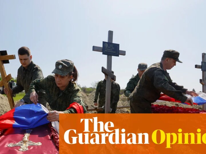 Putin should have accepted Trump’s deal. Now Russia’s collapsing economy could lead to his downfall | Simon Tisdall