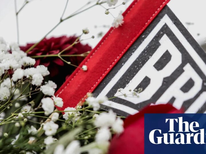 Trump news at a glance: president pays tribute to Brown University shooting victims amid calls for gun control | Trump administration