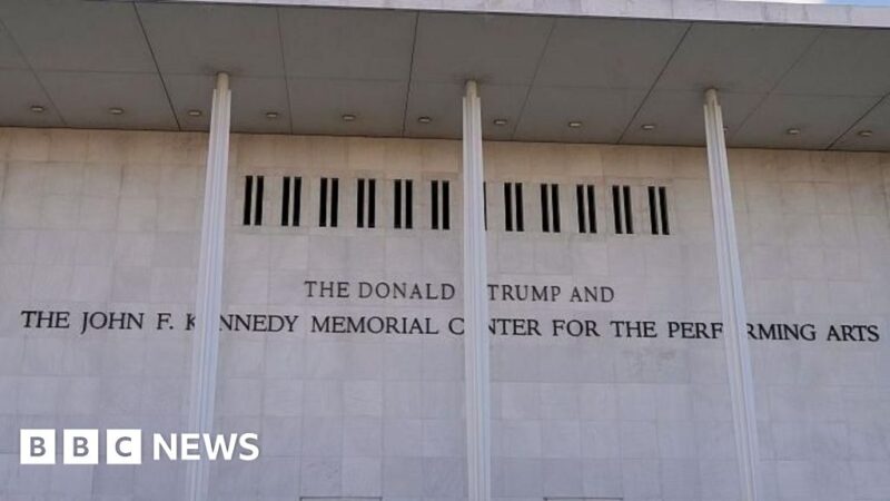 Kennedy Center seeks $1m from musician who cancelled after Trump name added to venue