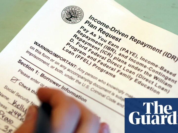 ‘Not a gift-giving year’: student loan debt upends US borrowers’ holiday spending | Trump administration