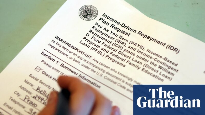 ‘Not a gift-giving year’: student loan debt upends US borrowers’ holiday spending | Trump administration