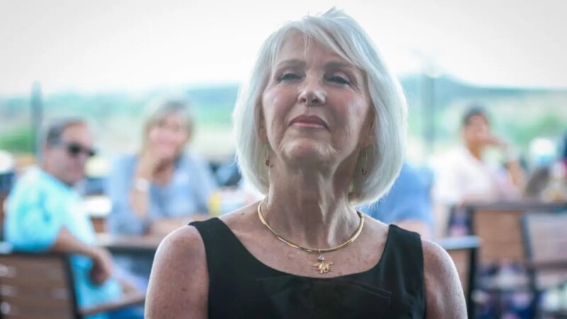 Trump Grants Pardon to Ex-Colorado clerk Tina Peters