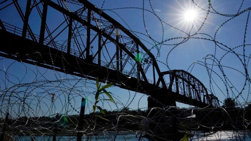 Trump to demand that Mexican crews operating trains in U.S. can speak English