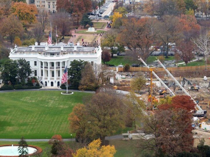 Trump replaces architect to lead $300-million White House ballroom design