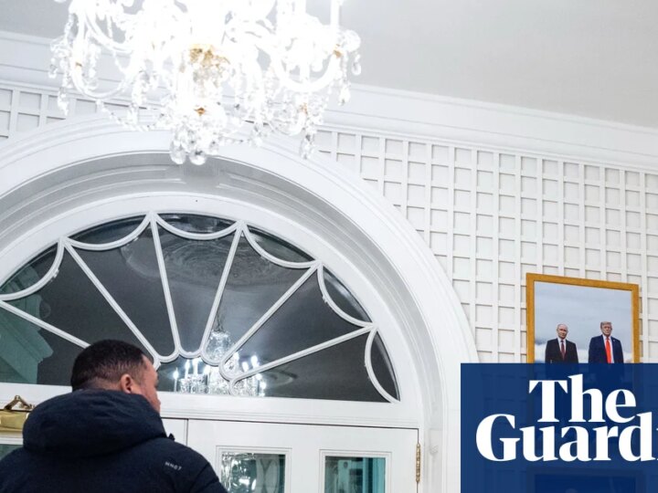 Critics aghast as White House displays framed photo of Trump with Putin | Donald Trump