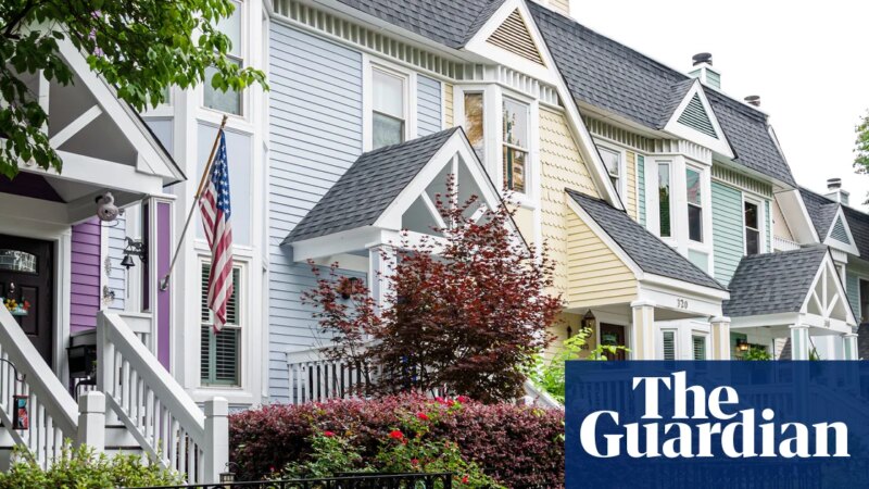 Trump says he will ban big investors from buying single-family homes | Donald Trump