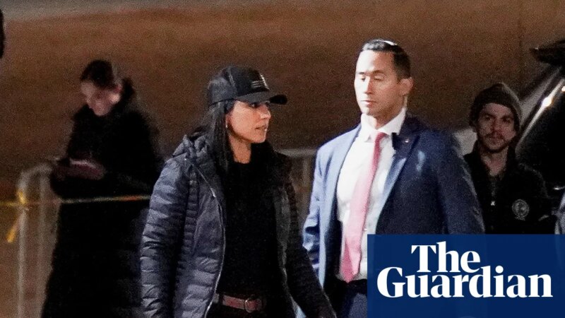 Tulsi Gabbard running solo 2020 election inquiry separate from FBI investigation | Trump administration