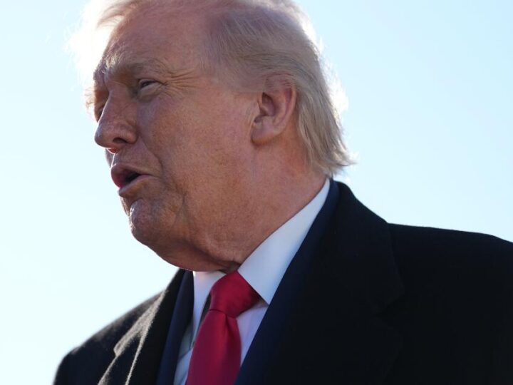 Lawsuit seeks to stop Trump’s overhaul of public golf course in Washington